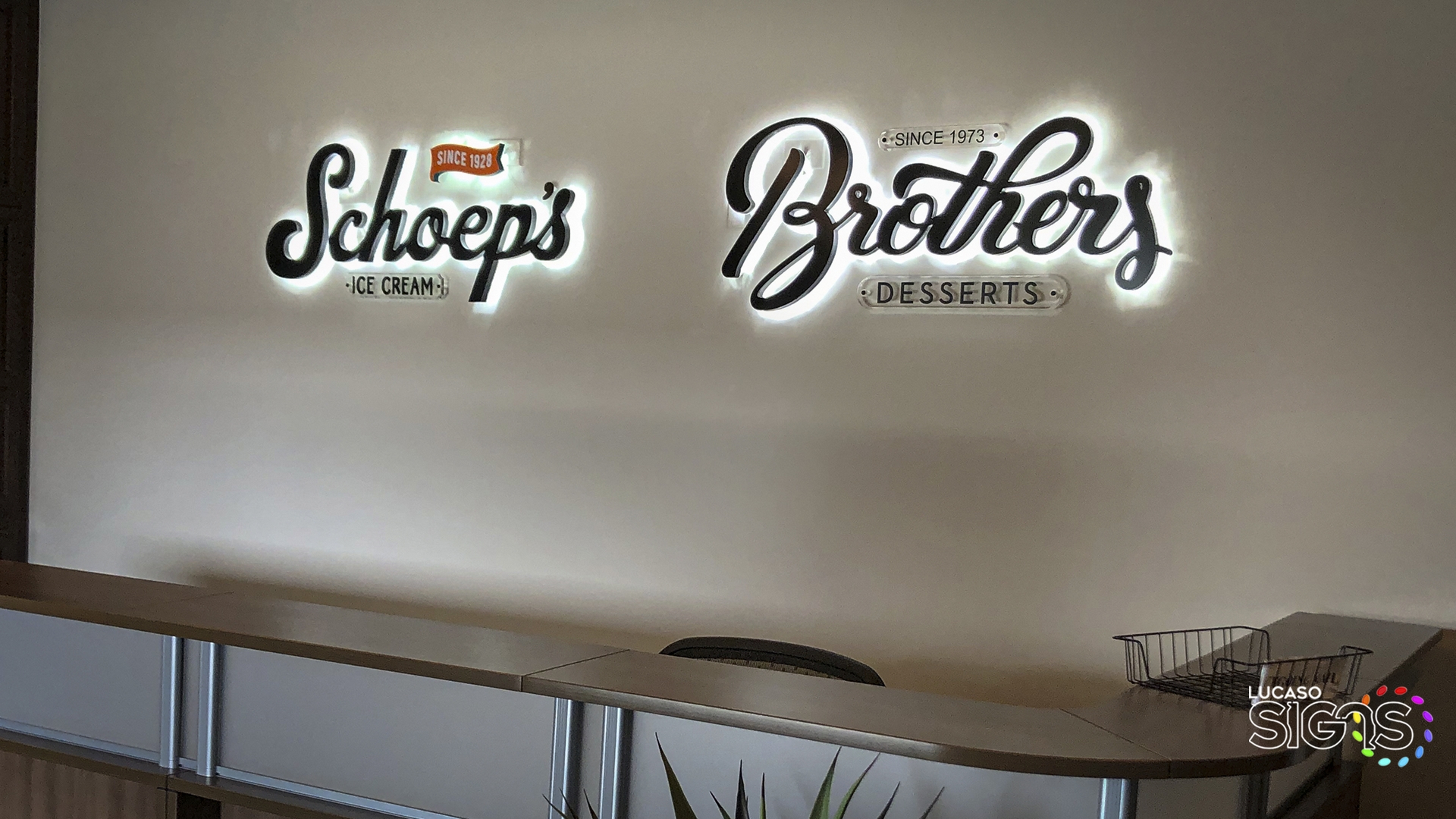Lobby-Sign-Illuminated-by-lucaso-signs